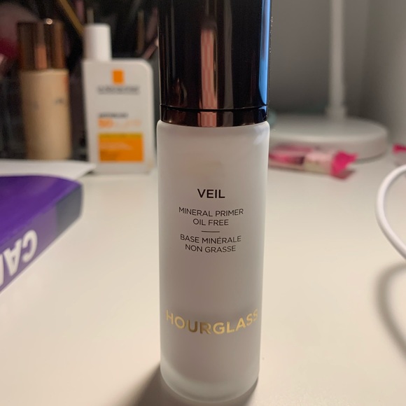 Hourglass Other - hourglass mineral primer